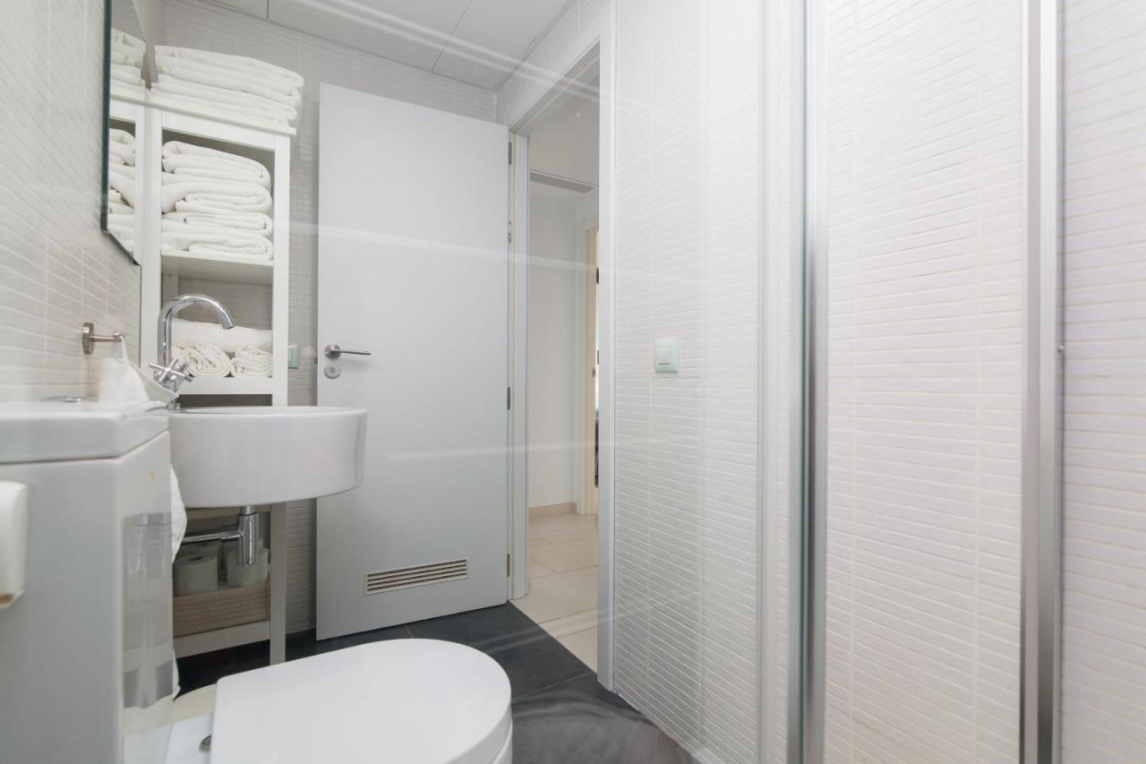 Luxury Avilla Las Olas - Swimming Pool 85M Long - Garage ปาล์ม-มาร์ ภายนอก รูปภาพ